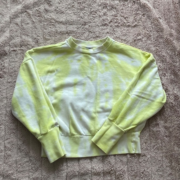 Pre loved Clothes - Picture 10 of 16